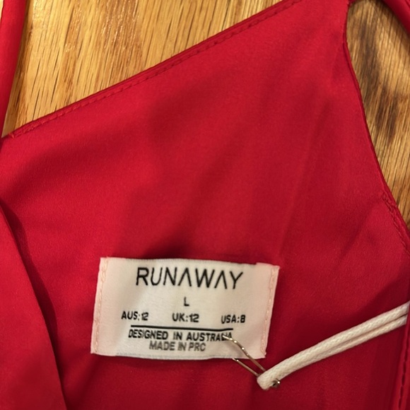 Runway  Maxi Dress Red Fire.  NWT. size L.  New Year, Cocktail, Wedding, Prom - Picture 14 of 15